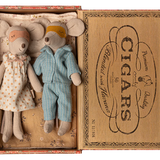 Cigarbox - Mum And Dad