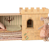 Princess And The Peas - Big Sister Mouse