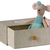 Dance Mouse In Daybed - Little Sister