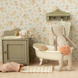 Bathtub - Mouse