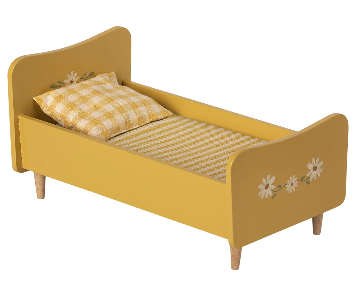 Wooden Bed - Miniature
